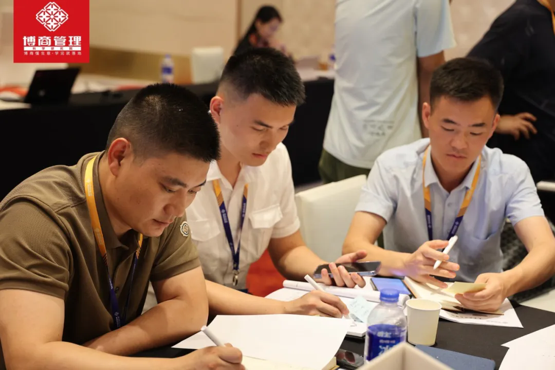 1731027575686207.png 640.webp (9).png